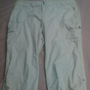 Style & Co Pants - Style and Co cargo khacki pants Style & Co Pants - Style and Co cargo khacki pants